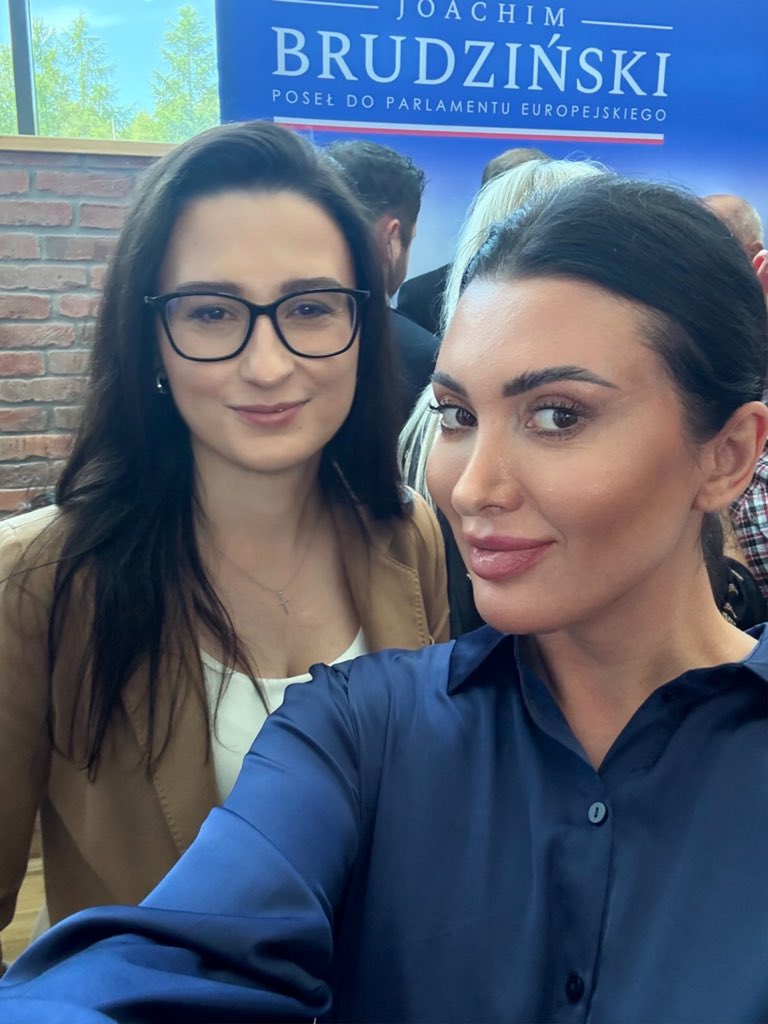 PauliRogali's tweet photo. Konferencja #EKR https://t.co/mruDHjRwnJ