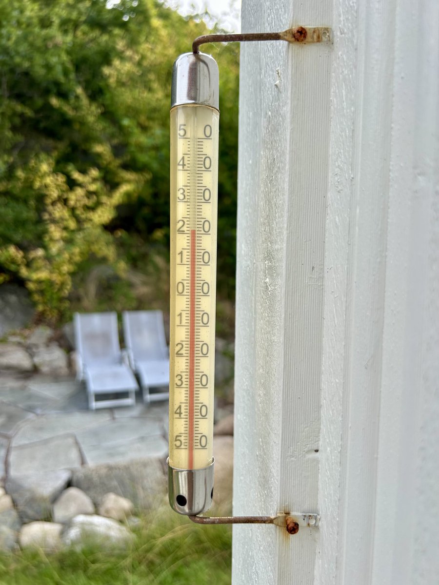 KEEilertsen's tweet image. Huff. Bare 21 grader om morgenen. Snart vinter.