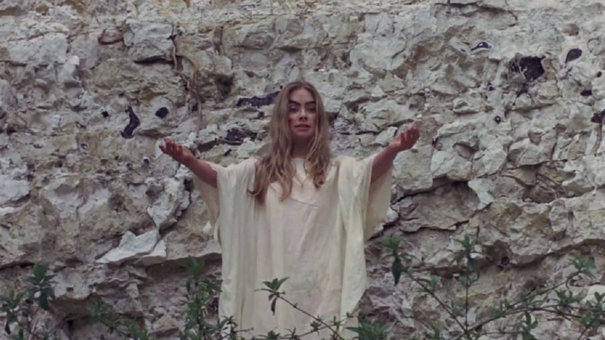blog_bazart's tweet image. LA NUIT DES MALÉFICES : une référence du folk horror britannique - Baz'art : Des films, des livres... baz-art.org/2025/07/la-nui…