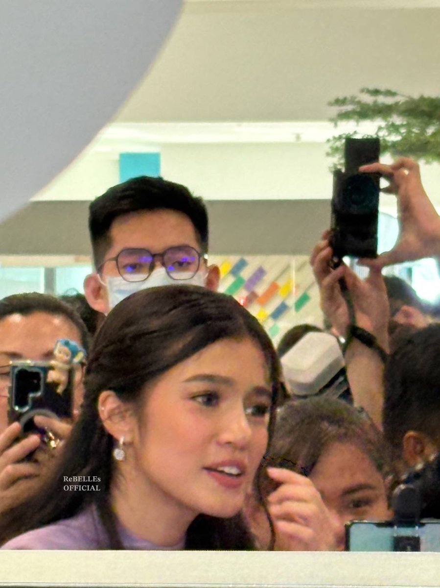 ReBELLEsOFC's tweet image. She’s way too cute for this.
BELLErightest SMILE
#CloseupxBelle #BelleMariano