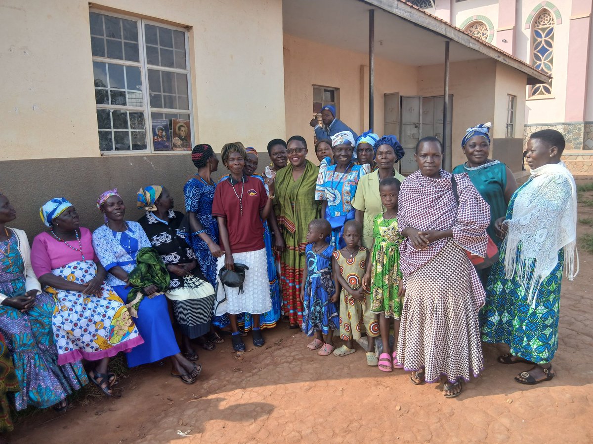 AdongSarah5's tweet image. Greetings from the Women of Oturugang Chapel, Paidha.
Blessed Sunday my friends