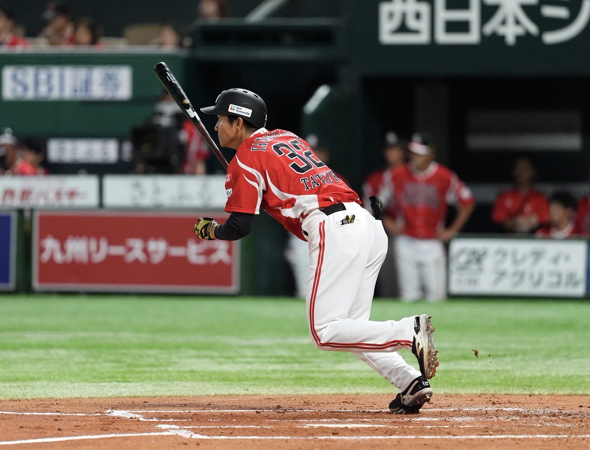 takafullc2's tweet image. たかほーーーー!!!
#大関友久 投手が8回1失点の好投で8勝目!
#柳町達 選手が先制タイムリー!!!
#近藤健介 選手が通算300二塁打を達成!!!
引き分けを挟んで、8連勝となりました!!!
#sbhawks #鷹フル