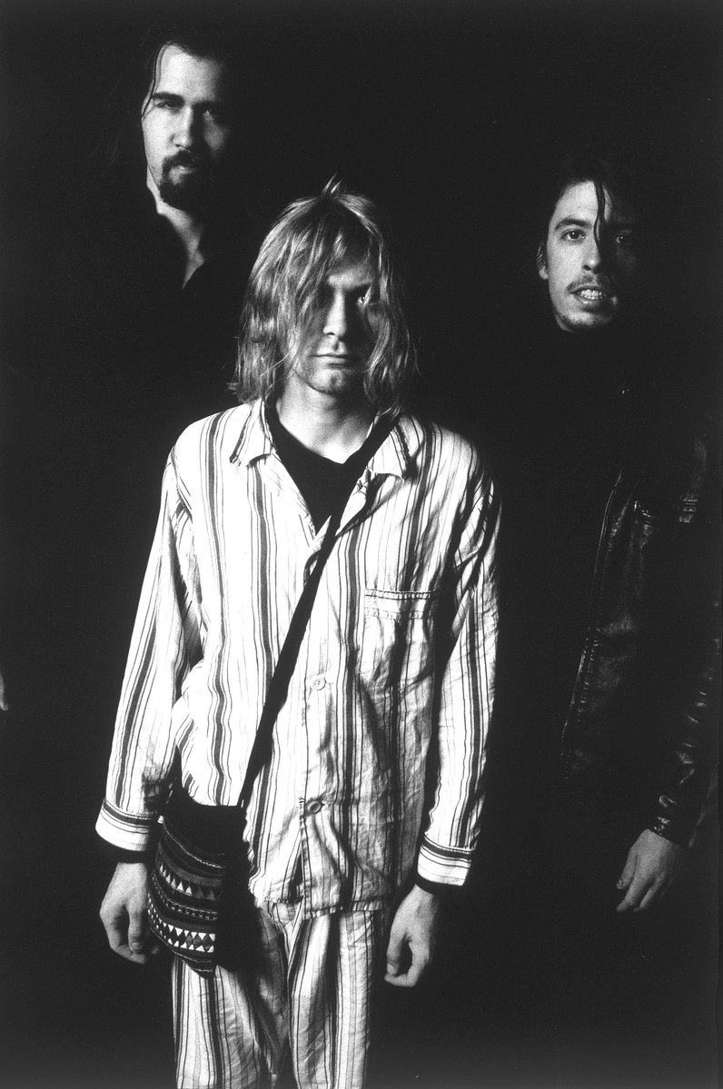 hourly_cobain's tweet image. 