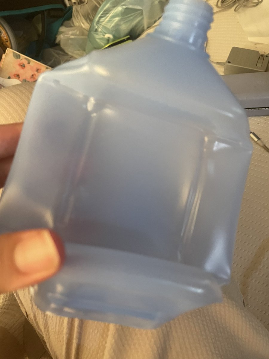 onakasuita2125's tweet image. つふせた