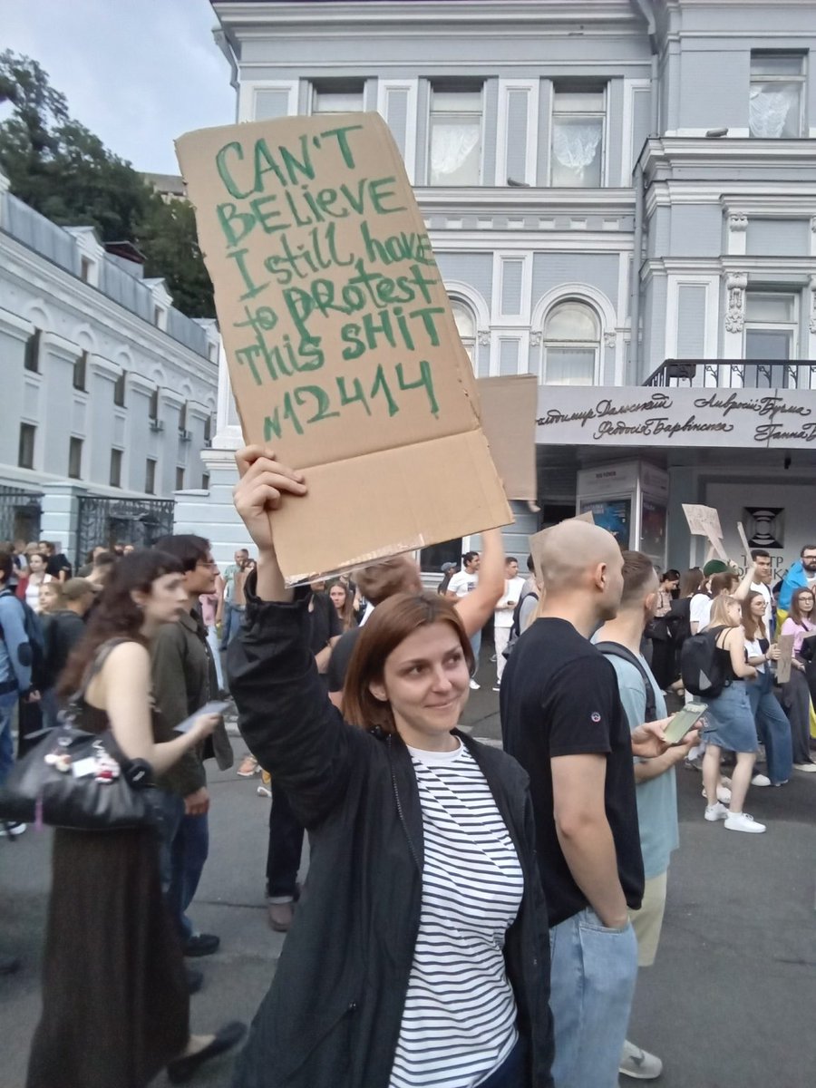 CBayou's tweet image. Thanks to @OlenaHalushka for answering my questions about the political crisis that arose following the adoption of the law aimed at reducing the #independence of the country's anti-#corruption bodies.
#Ukraine #NABU #SAPO @AntAC
share.google/eC8AZII8Gzzli3…