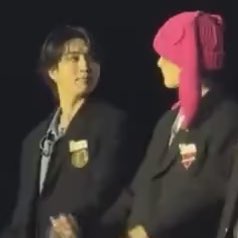 hjsmjs_'s tweet image. oh did jeongsung looking to each other(?)