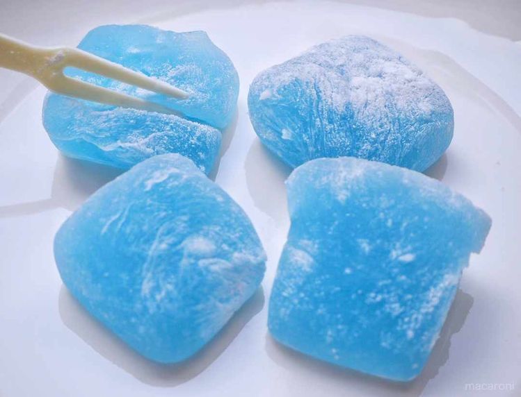blue mochi