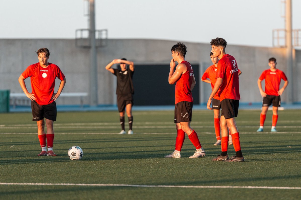 Lincoln Academy (@redimps_academy) on Twitter photo ๐ค Our U18s kicked off preseason with a 1-1 draw yesterday
๐ช Best of luck to <a href="/FCHoundDogs/">FC Hound Dogs</a> for the upcoming league season!
#LRIFC | #Academy ๐ค Our U18s kicked off preseason with a 1-1 draw yesterday
๐ช Best of luck to <a href="/FCHoundDogs/">FC Hound Dogs</a> for the upcoming league season!
#LRIFC | #Academy
