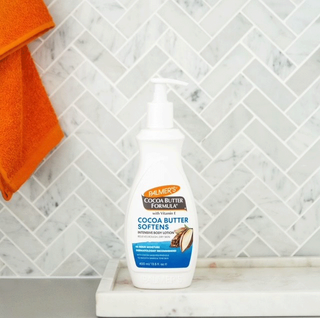 PalmersUK's tweet image. If there’s one Palmer’s product you need above all else, it’s our Cocoa Butter Body Lotion. With an unashamedly thick and rich texture, to soften and smooth even the driest of skin 💙 

Get yours at @BootsUK 

#palmers #cocoabutter #bodylotion #skincare #thicc #itsthicc