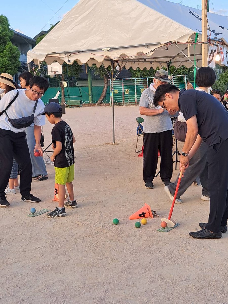 toshiro141's tweet image. 夏休みに入り、市内各地では地域のお祭りが開催されています。各地では、グラウンドゴルフしたり、子どもにヨーヨー釣り教えてもらったり、地域課題の意見交換したりと盛りだくさんで、皆さんからパワーをもらっています! 各地で運営にあたられる皆さま、本当にありがとうございます!