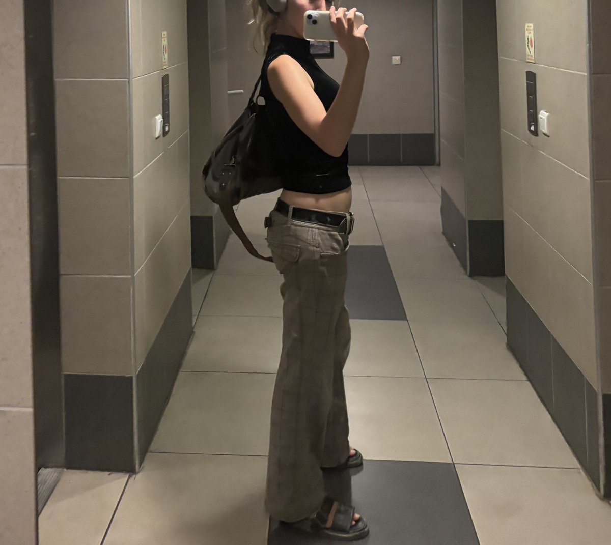 capyluvrr's tweet image. 