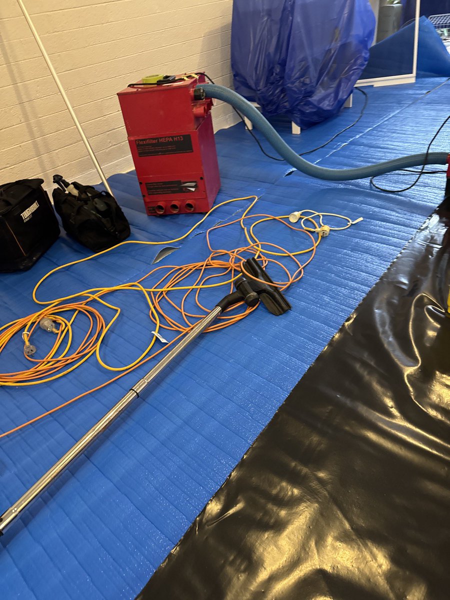 nodirt1's tweet image. Air polishing + washing + scrubbing #creatingsafespaces #engineeredcontrols #mouldremoval #survivingmouldaustralia #moldsolutionsaustralia