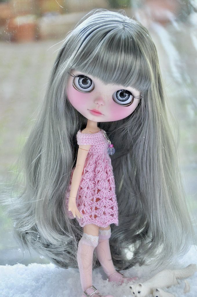 dollpjh's tweet image. silver haired dollie ִֶָ🪽་༘࿐