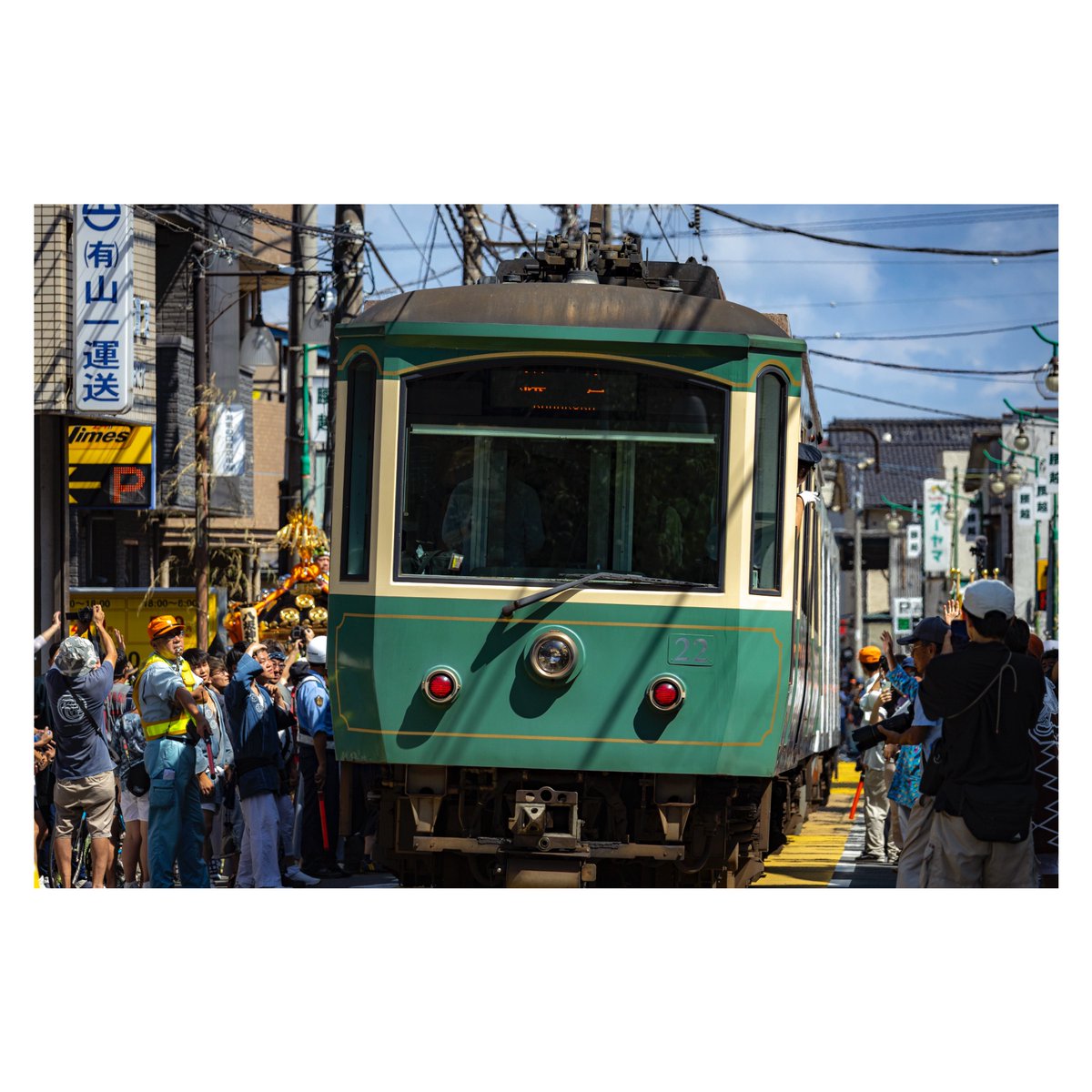 Tikuwa_Camera's tweet image. 電車道の祭り