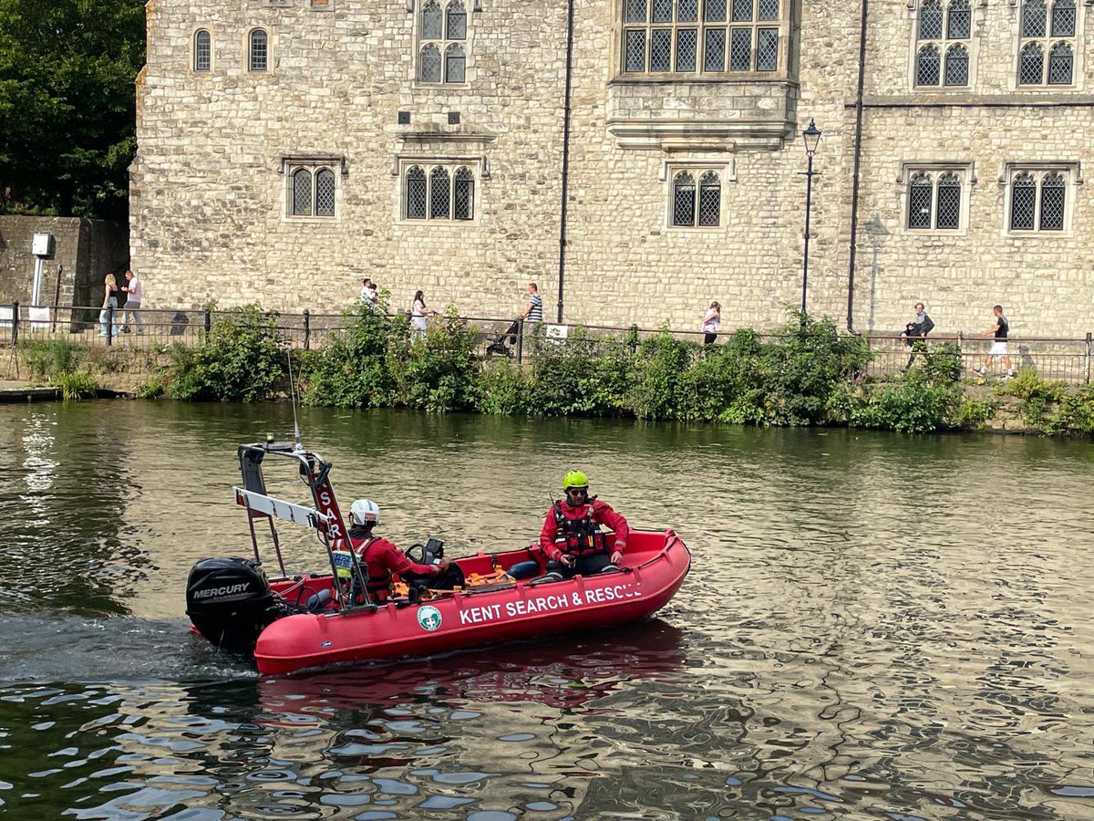 mtweprr's tweet image. Team out at fantastic public events this weekend meeting medical providers and checking levels of cover in Maidstone keeping people safe and preventing overloading of EDs - thankyou to all partners and providers we met.