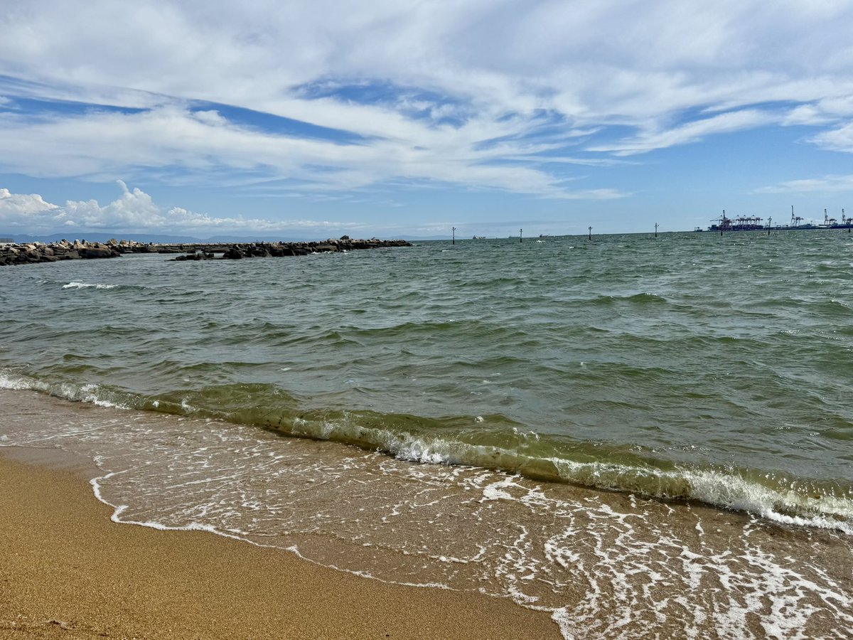 kurobuchi_No4's tweet image. 今年最後の海へ向かう