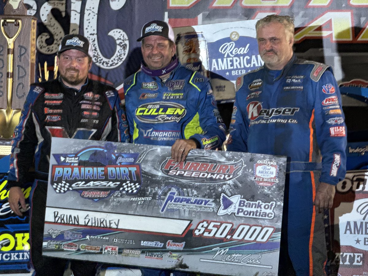 FALS_NATION's tweet image. How βbout them boys from Illinois! The home state heroes sweep the podium of the Prairie Dirt Classic!
π₯ Chathamβs @BSR_3S
π₯ New Berlinβs @BSheppB5
π₯ Carpentersvilleβs @DennisErbJr