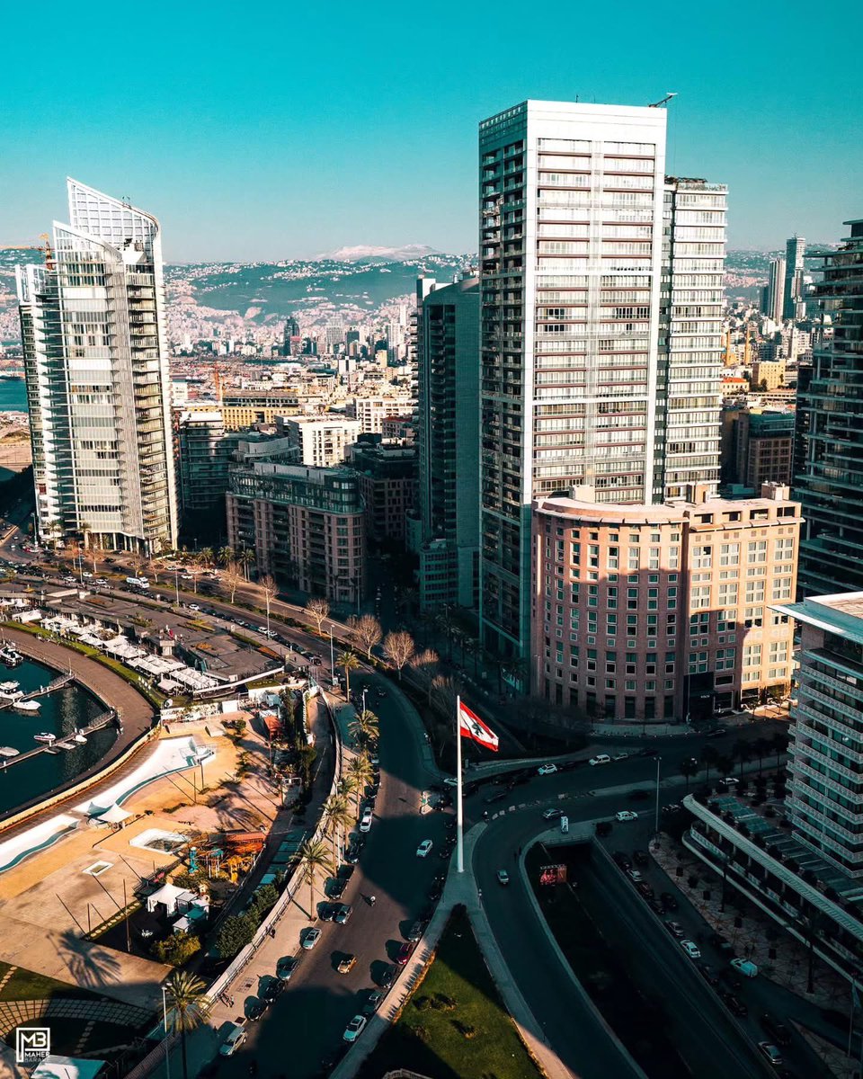 What makes you Happy ?
Me:  👇🏼 My Beirut