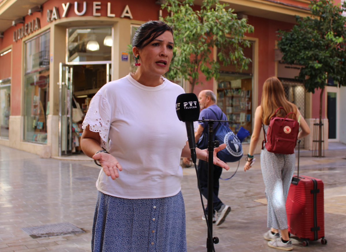 Canal Málaga RTV (@canalmalagartv) on Twitter photo ➡️Con Málaga considera que el plan de rutas turísticas alternativas del <a href="/PPaytoMalaga/">PPaytoMalaga</a> es "poner el ventilador a la turistificación para extenderla a los barrios".
🗣<a href="/antoniamorillas/">Toni Morillas</a>: "De la Torre es el alcalde de la turistificación de Málaga. Ha creado una ciudad escaparate". ➡️Con Málaga considera que el plan de rutas turísticas alternativas del <a href="/PPaytoMalaga/">PPaytoMalaga</a> es "poner el ventilador a la turistificación para extenderla a los barrios".
🗣<a href="/antoniamorillas/">Toni Morillas</a>: "De la Torre es el alcalde de la turistificación de Málaga. Ha creado una ciudad escaparate".