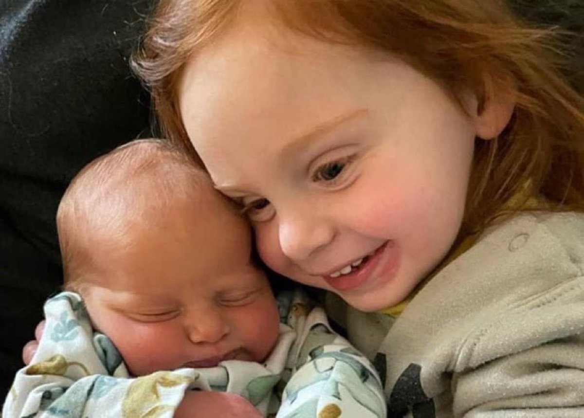 <a href="/emma_frr/">Emma Fourreau</a> Eux ont été kidnappés puis massacrés. 
Vous, vous êtes des clowns. 🤡