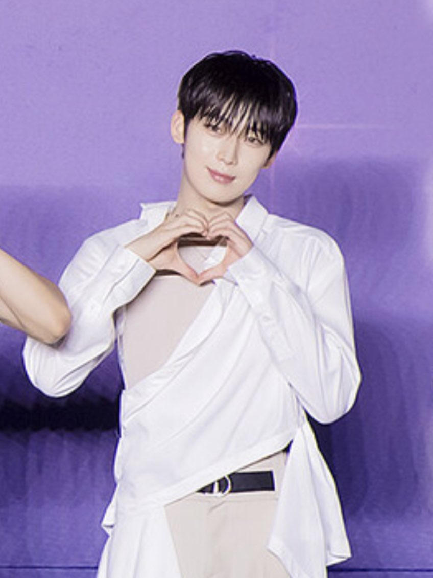 _sunooge's tweet image. 오늘 진짜 미소년같고 아름다우시다