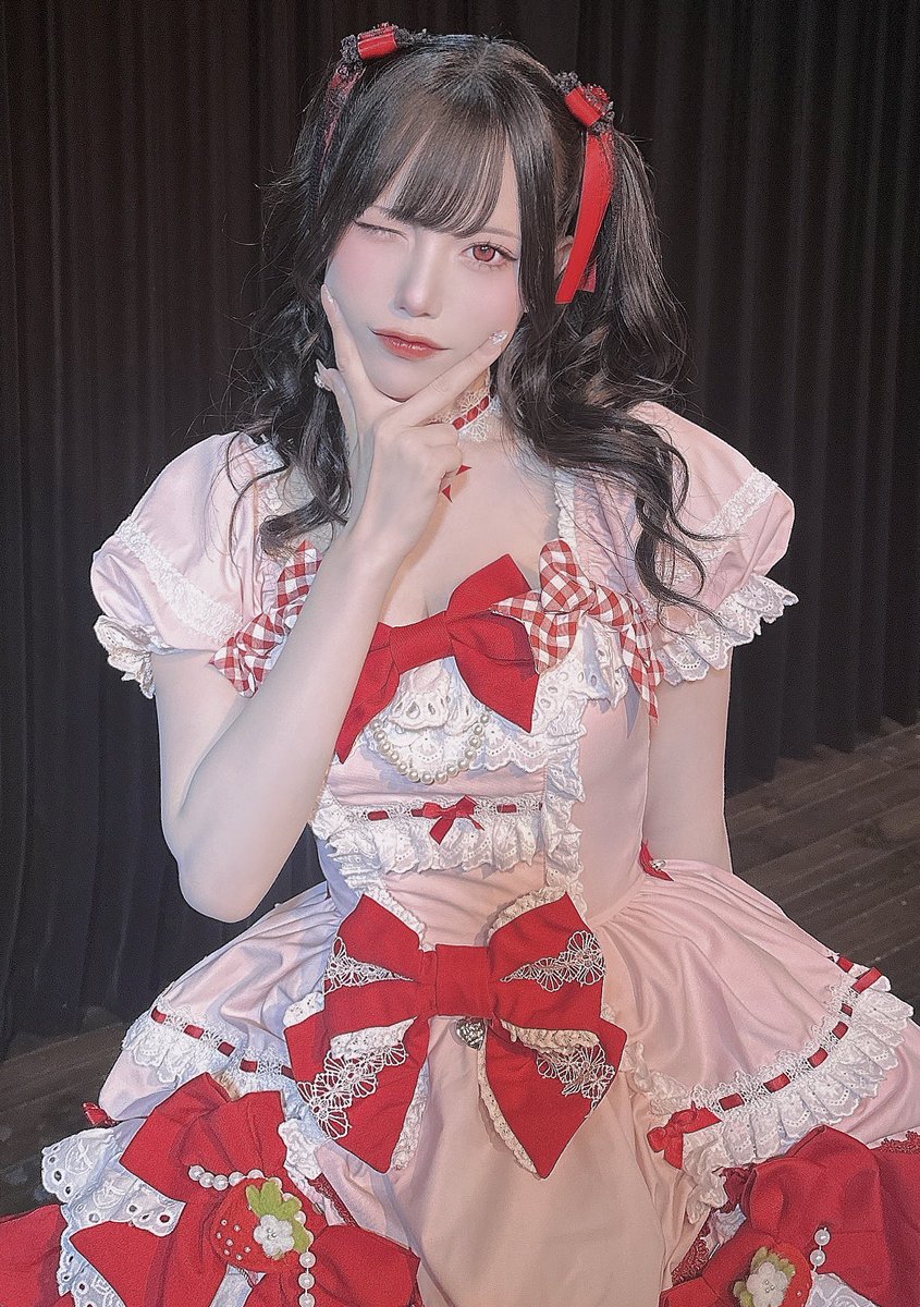 Akase_Official's tweet image. 本日はバースデーイベントありがとうございました❣️
とーても楽しませてもらいました✨
皆さんにとってもすごーく楽しく、思い出になっていたら嬉しいです◎
次はポニテするぞ…😭
誕生日当日に振り返り含めた配信をTikTokLIVEにて出来たら良いなと思っています~💭