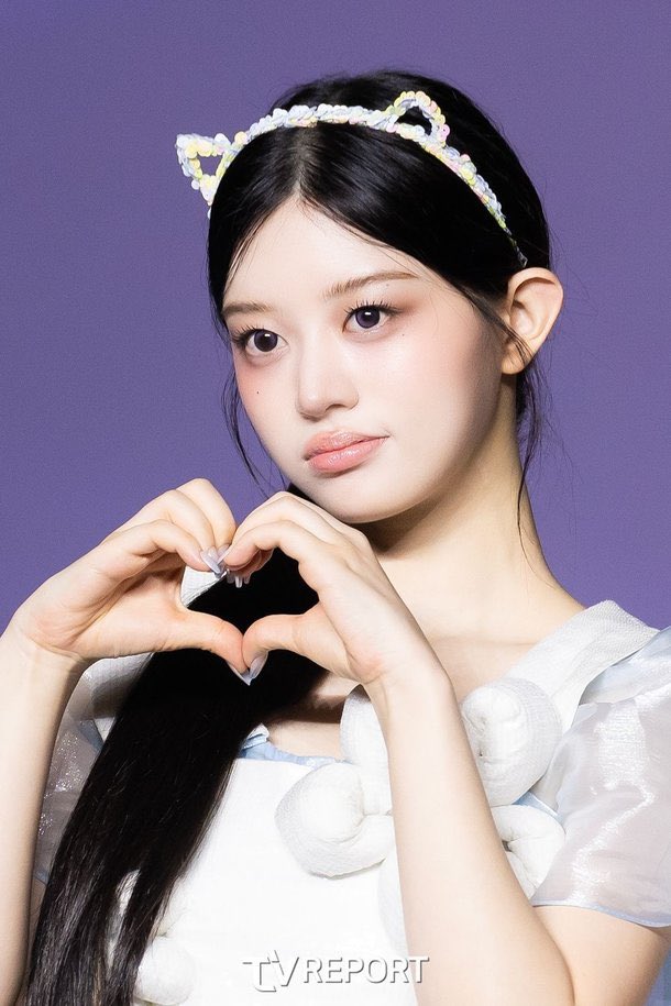 keitadj3's tweet image. #ILLIT at SBS歌謡大典 Summer

ミンジュ、ユナ