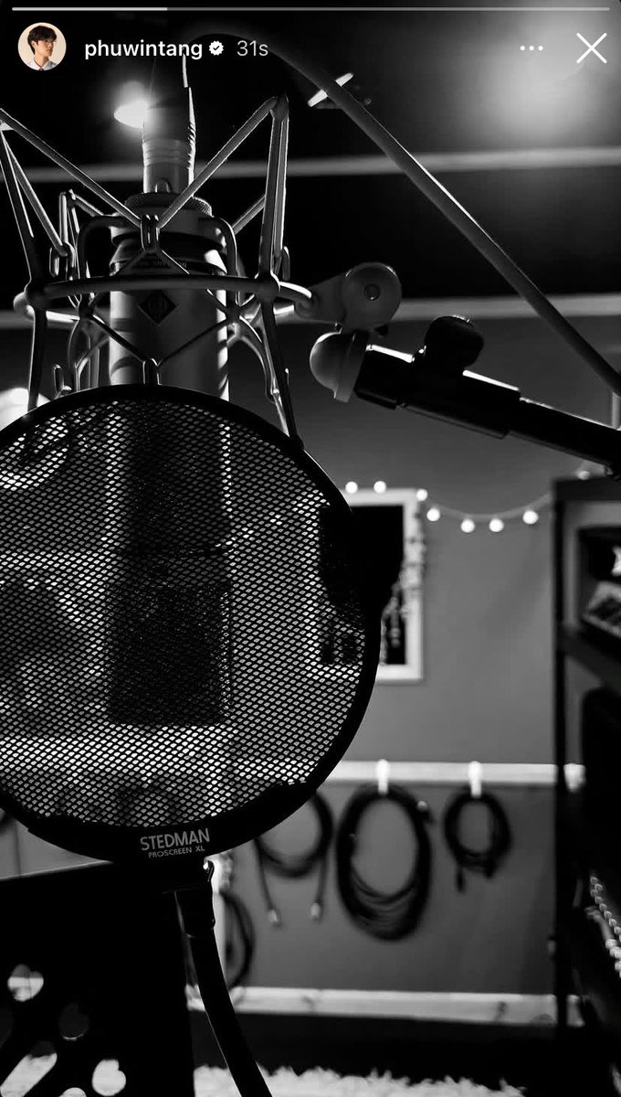 mightyIoki's tweet image. New song? YES PLEASEEEE