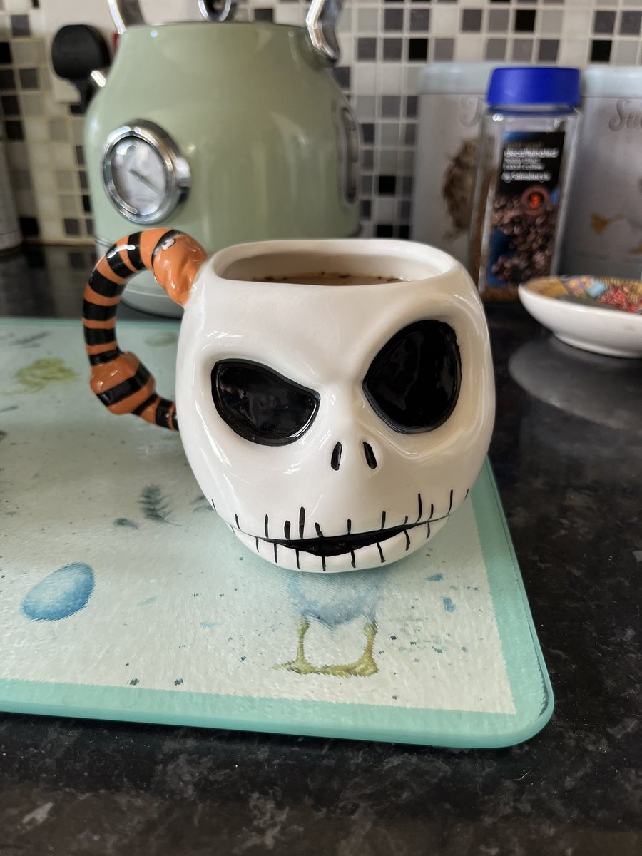 ʎɯɯɐs ⚢ tweet media