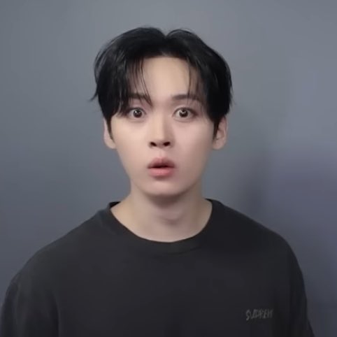 hanttps's tweet image. WHY IS HE SO CARTOONISH LATELY 😭😭😭

#LEEKNOW #리노
