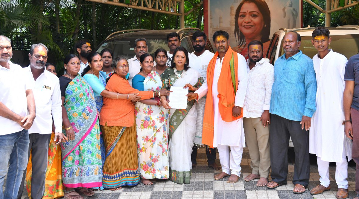 gadwalvijayainc's tweet image. We are committed to ensuring that land is allocated for the Peddamma Talli Temple in MLA Colony Banjara Hills. It is unacceptable to hurt the sentiments of local devotees and residents. The removal of Ammavaru’s idol after its installation is deeply unfortunate, especially…