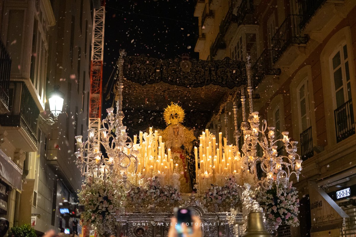 dg_photo_ss's tweet photo. Pax Malacitana. #CofradiasMLG @HdadSagradaCena @ElPenitente https://t.co/q4DNvUmXBG
