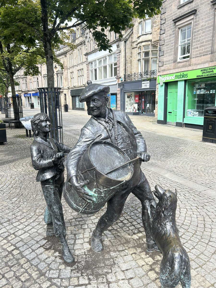 StickyPalms's tweet image. Slight issue in 🏴 my mate’s
car is kaput. Pondering over
in Elgin how I’m going to get
home 🤦♂️