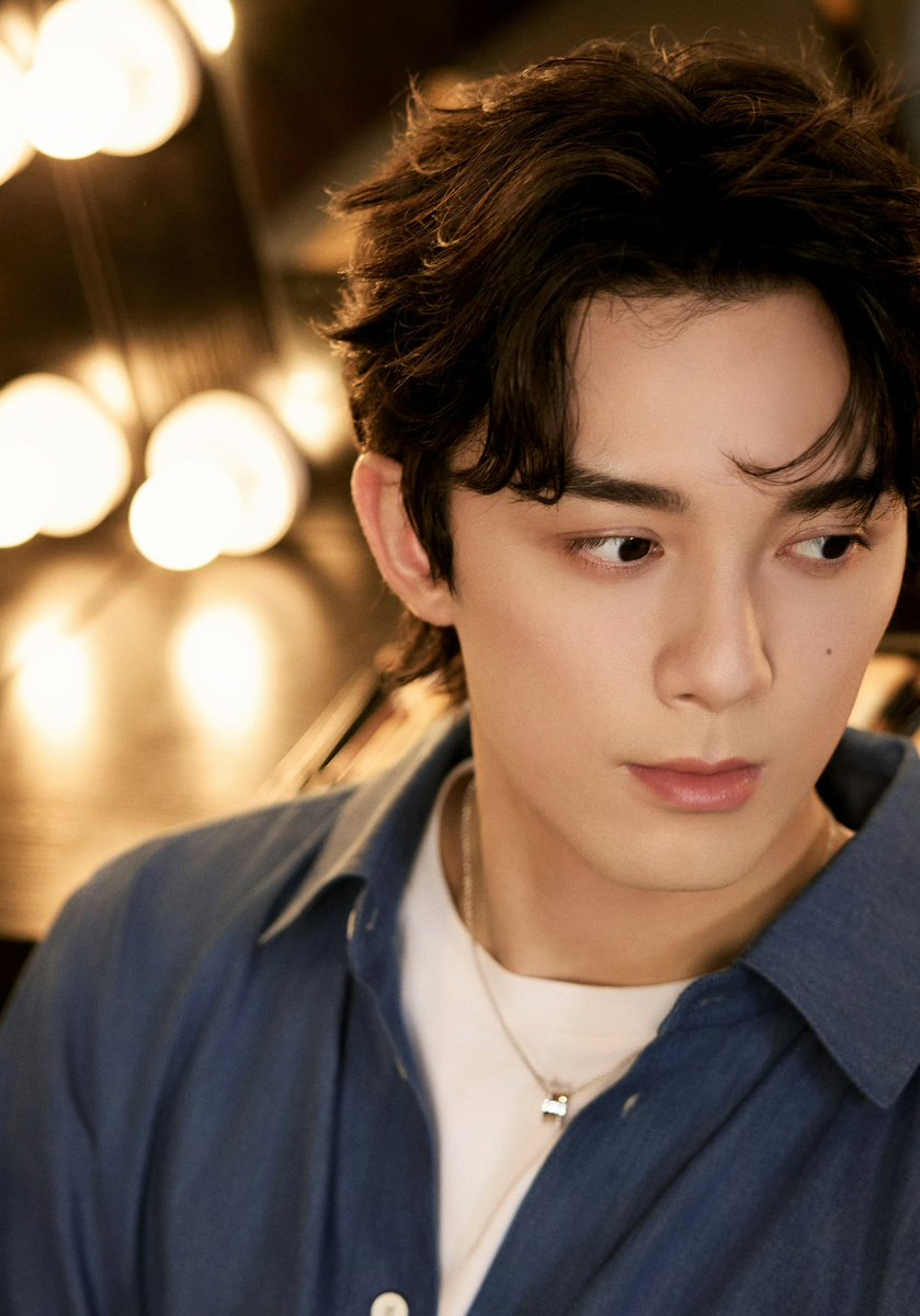eowuli's tweet image. 250727 Snickers conference 
#Wulei