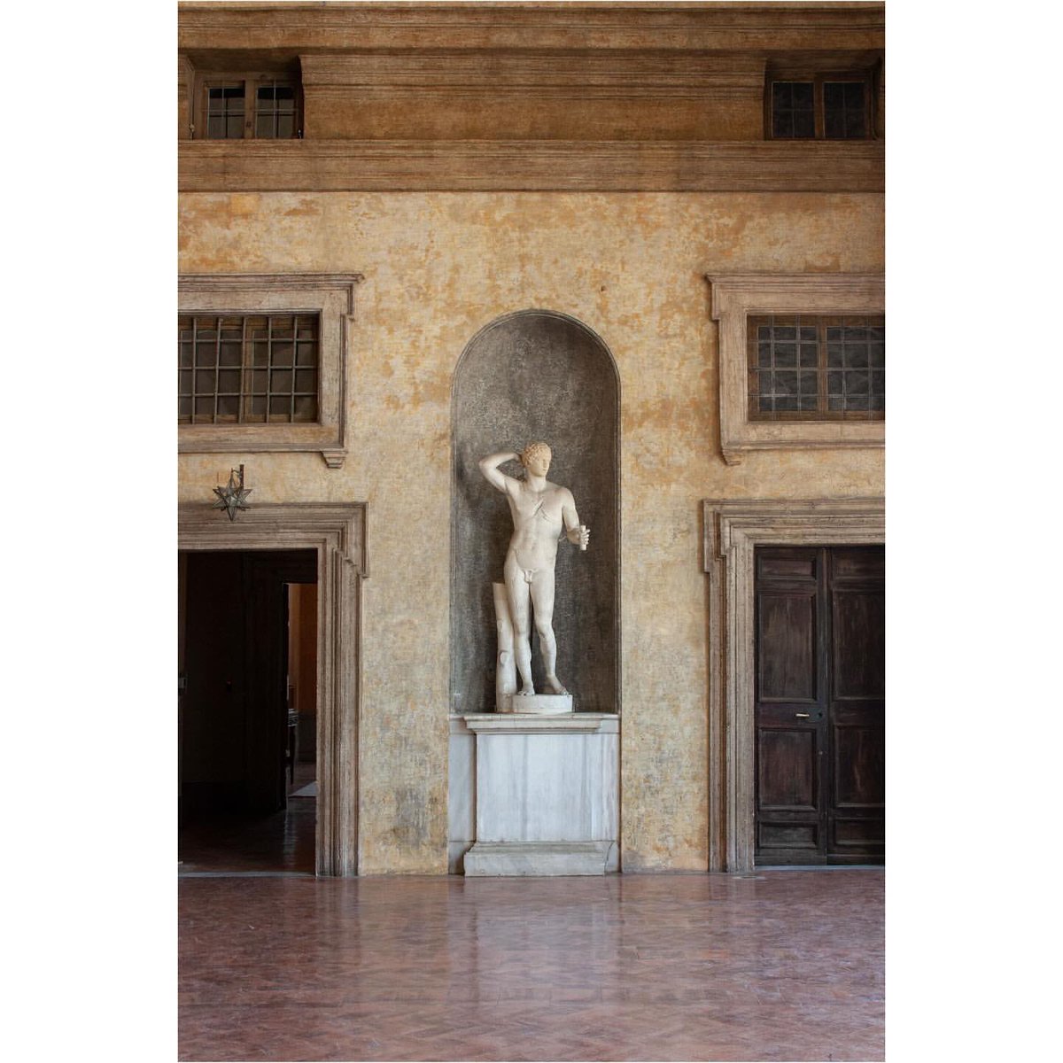 TreasureRome's tweet photo. Little love letters to Rome 💫

Statue watching at Musei Capitolini, ancient treasures at Villa Medici, and historic center vibes – thanks @vertigo_world_ for the beautiful captures! 

#TreasureRome #RomeVibes #CiaoBella #ItalianDays #RomanWalks https://t.co/JjbgGyGDHB