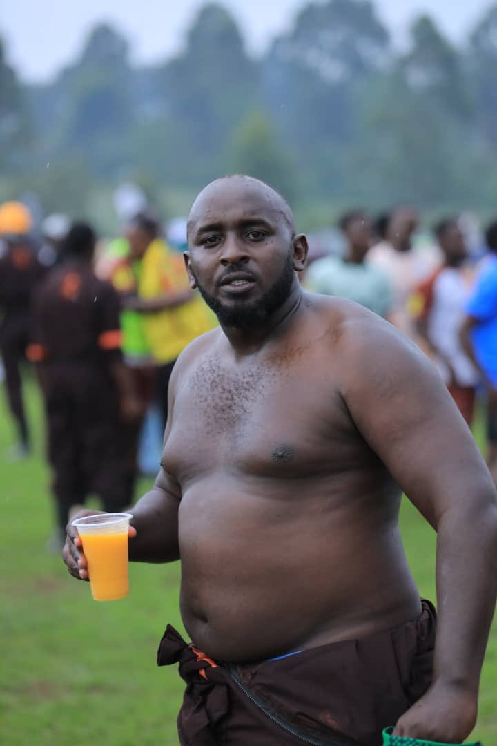 omujuma's tweet image. Happy birthday @Chiefbarigye. #FeelTheBean today.