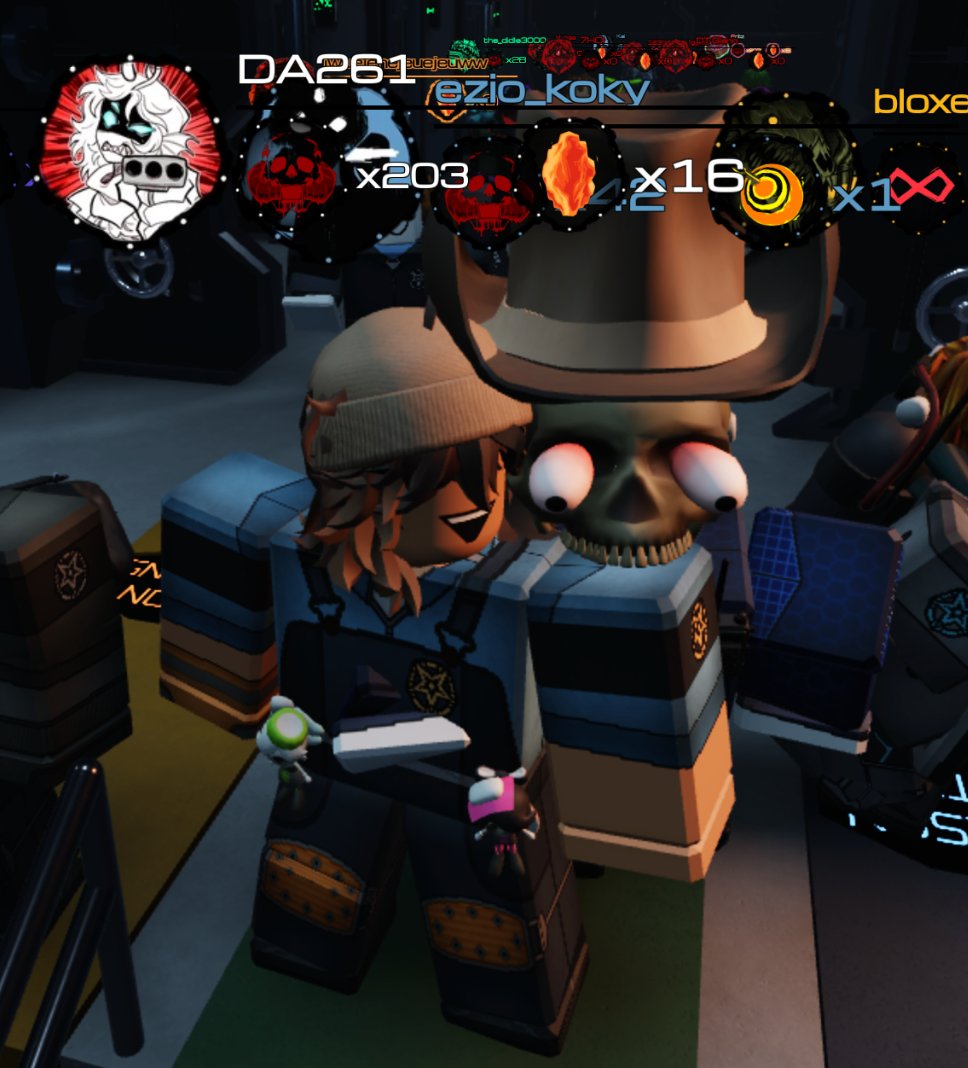 exhoost_fumm's tweet image. amazing pressure screenshot i got this mroning that i remembered to share
angela gettin shoulder bited