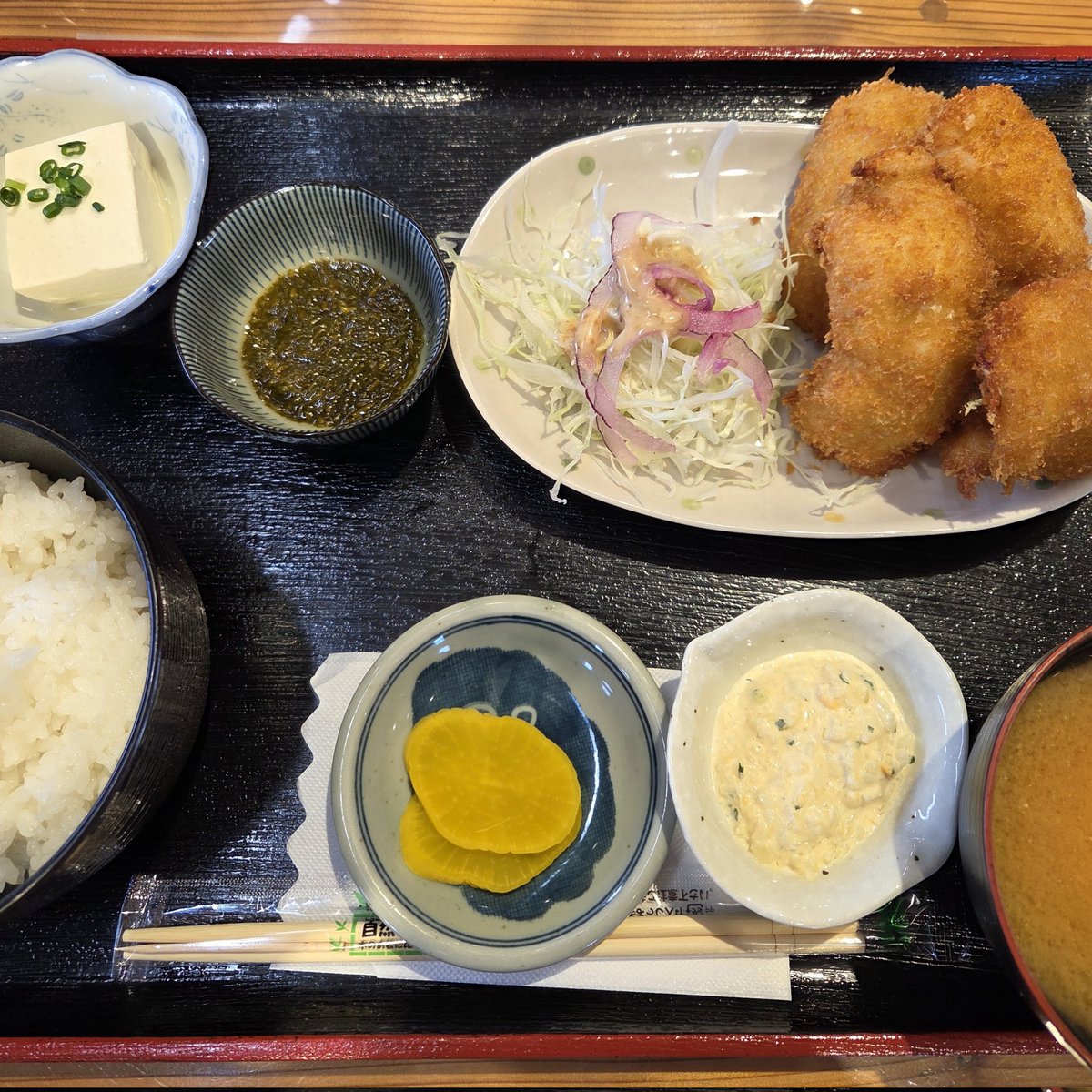 atsutaro8's tweet photo. 2年ぶりのうみてらす、2年ぶりの鱧。
次回は白焼き！
#ハモ 
#フライ 
#豊前市 
#豊前海 
#うみてらす豊前 
#京築 https://t.co/bCRheRnsRC