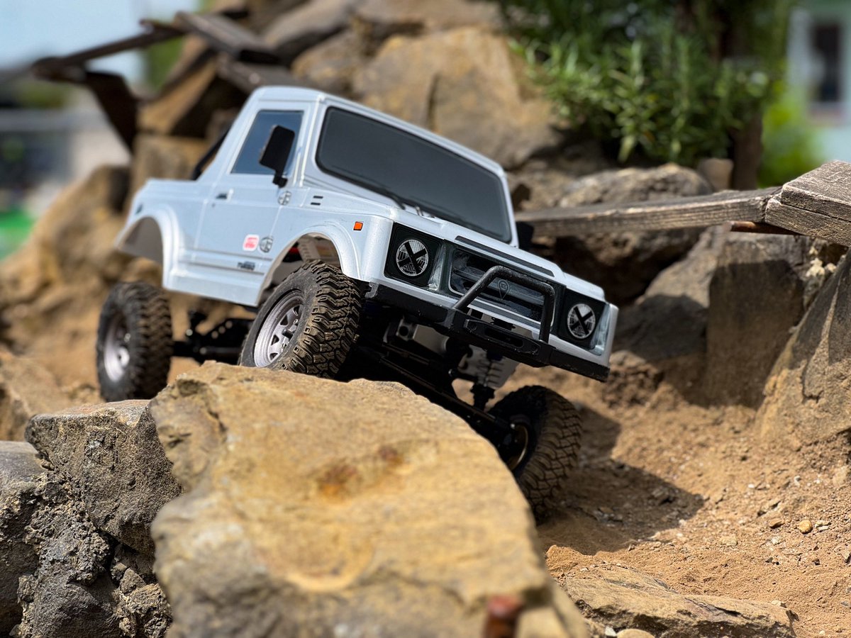 sassy_rccar's tweet photo. 武士道12良すぎる
#elementenduro #enduro12
#bushido12
#Littlecraft https://t.co/wZ4S9daQDl