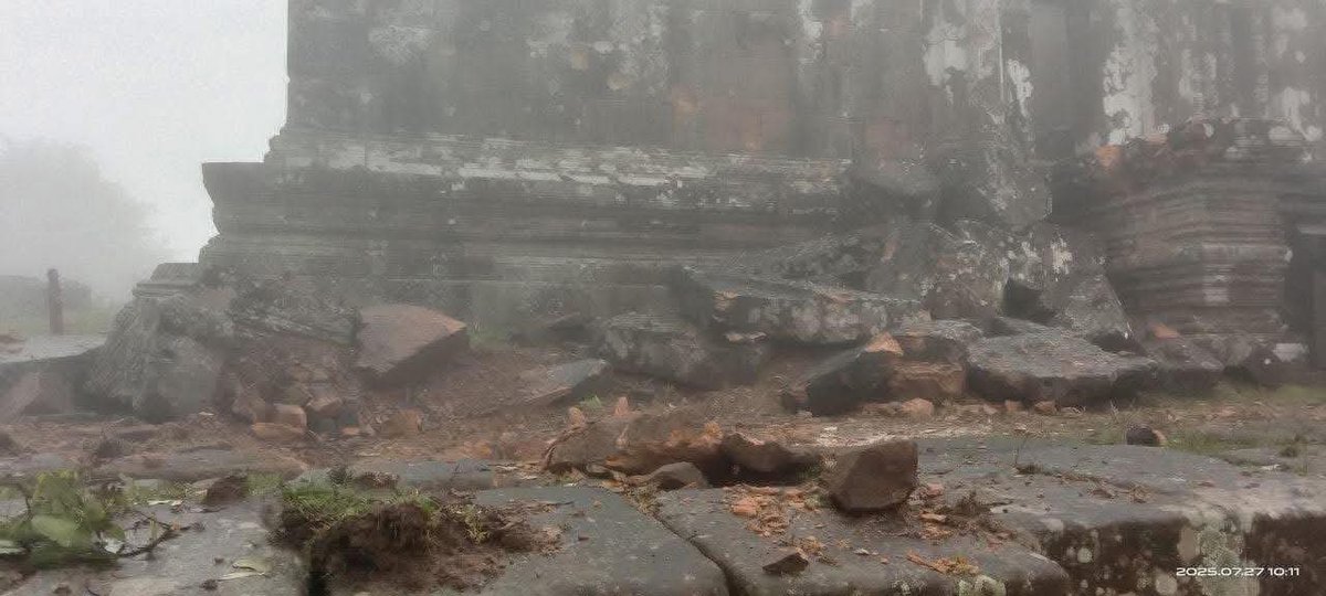 L1H7072's tweet photo. @UN @UNESCO , please take an action. 
This is World Heritage Preah Vihea Temple got bombarded by Thai Invader today on 27 July 2025. https://t.co/Kg7PEOFlxR