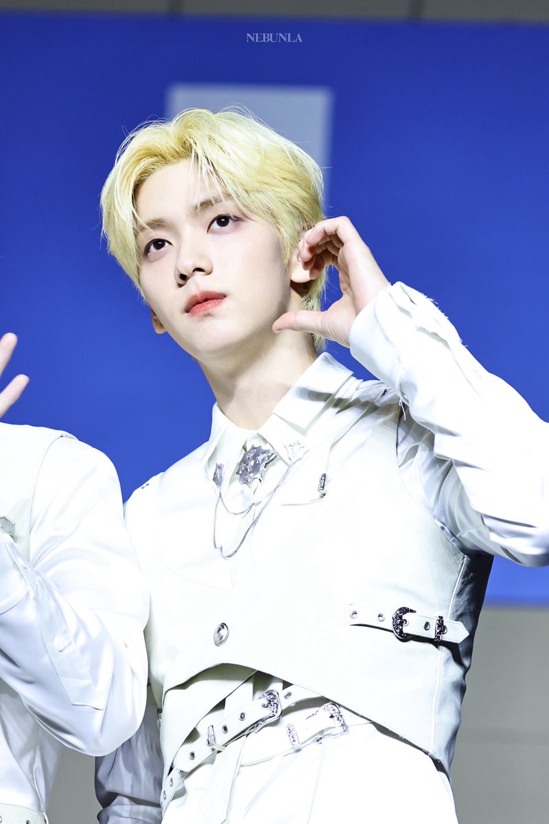 nebunla_'s tweet image. 250727

#수빈 #SOOBIN #スビン #TXT
#TOMORROW_X_TOGETHER 
#투모로우바이투게더