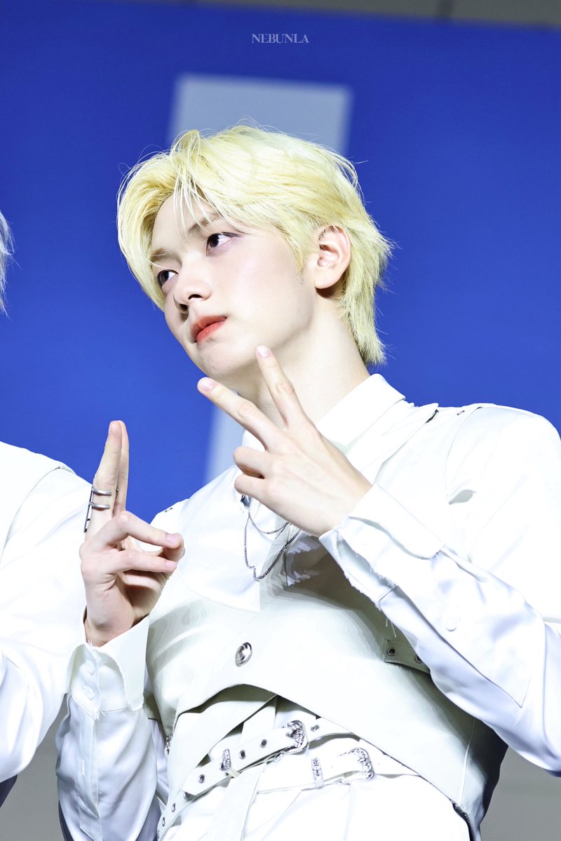 nebunla_'s tweet image. 250727

#수빈 #SOOBIN #スビン #TXT
#TOMORROW_X_TOGETHER 
#투모로우바이투게더