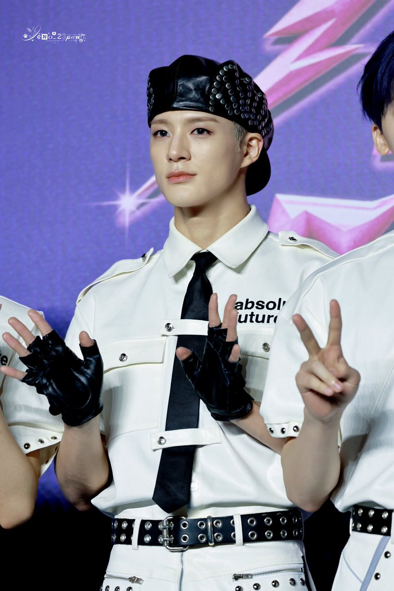 Jeno_23Paws's tweet image. 250727 ๊ฐ์๋์
#์ ๋
ธย #Jeno #ใธใงใ
#NCT #NCTDREAM