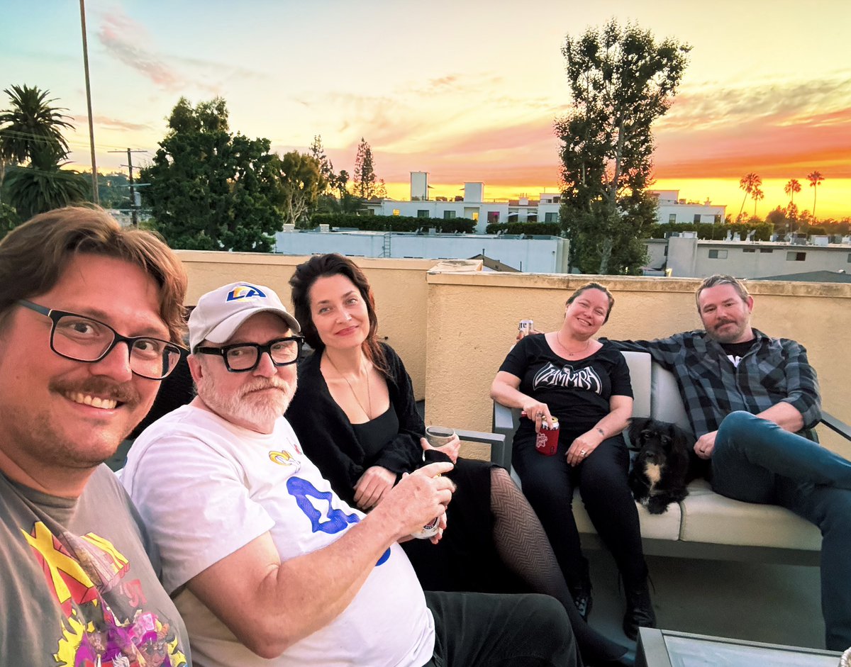 bwsaari's tweet image. It was a lovely day spent with lovely people (both living and dead) - thank you @DAVID_LYNCH for sharing your dreams with all of us 🖤 #MutantFam