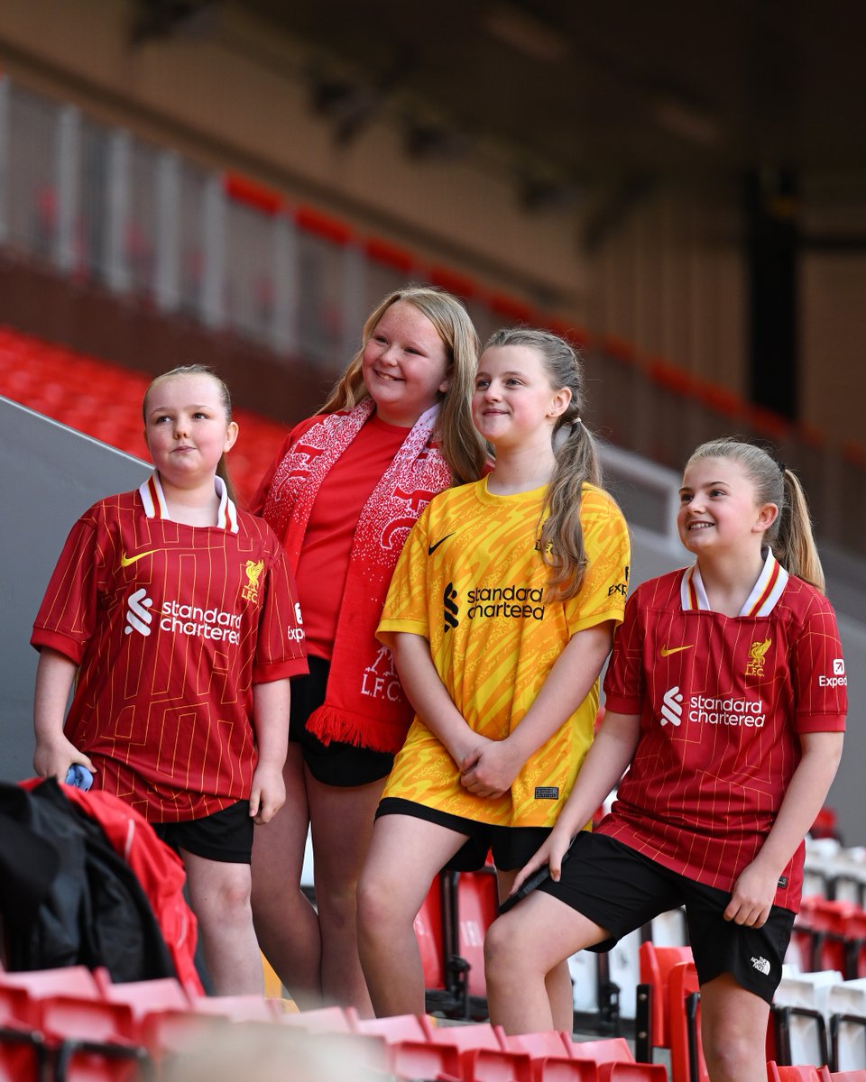 LFCFoundation's tweet image. As we get ready for another exciting season for @LiverpoolFCW, we're looking back at a season of girls football at the LFC Foundation β€οΈ
Good luck to the @Lionesses tonight in the Women's Euro Final, a team of incredible inspiration for our female footballers πβ¨