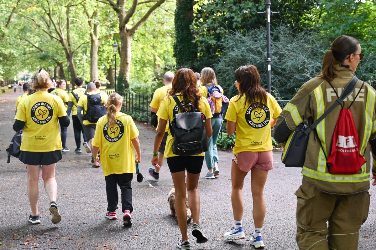 Walk with us to save lives on 27 September 💚

Our #TeamLAS Charity walk through the heart of London will be raising money for life-saving defibrillators and CPR training in the local communities that need them most. A fun day out with a difference.

(Link in bio) #LondonLifeHike