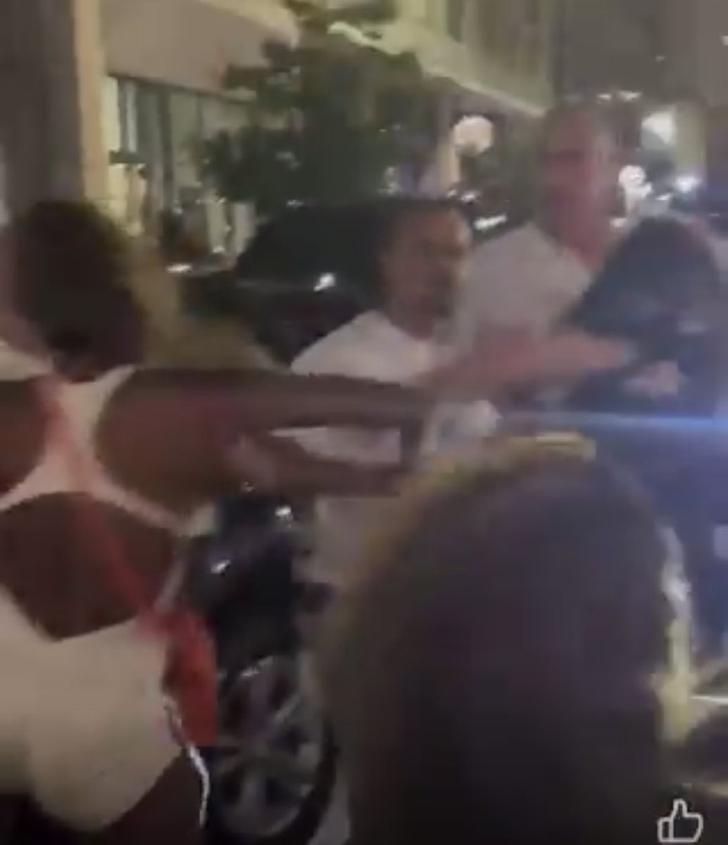 Maryanne3 tweet media