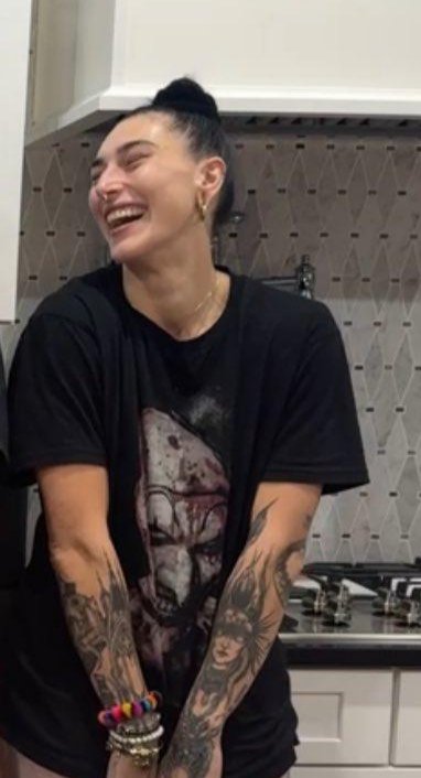 AMari552's tweet image. Smile that is therapy 💜