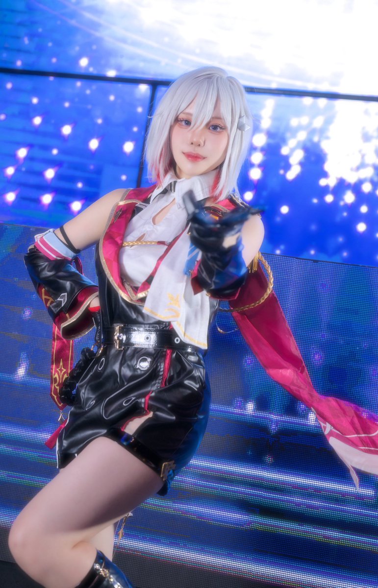 Cos_Sakura3's tweet image. Cosplay
崩壊スターレイル / トパーズ
「 精算の時間だよ! 」
#あにGALA #HonkaiStarRail #cosplay #topaz