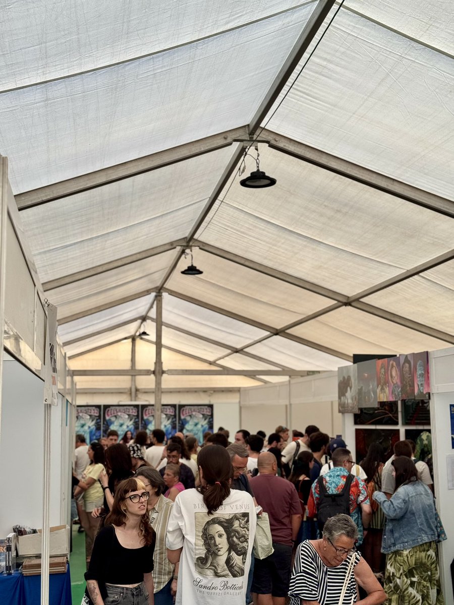 Mangrii's tweet image. Ha pasado solo una semana del @festivalcelsius pero se siente como una eternidad.
